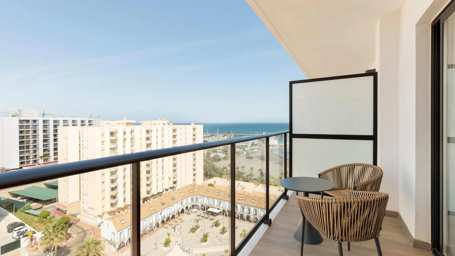 Hotel Best Triton Benalmadena 4*,